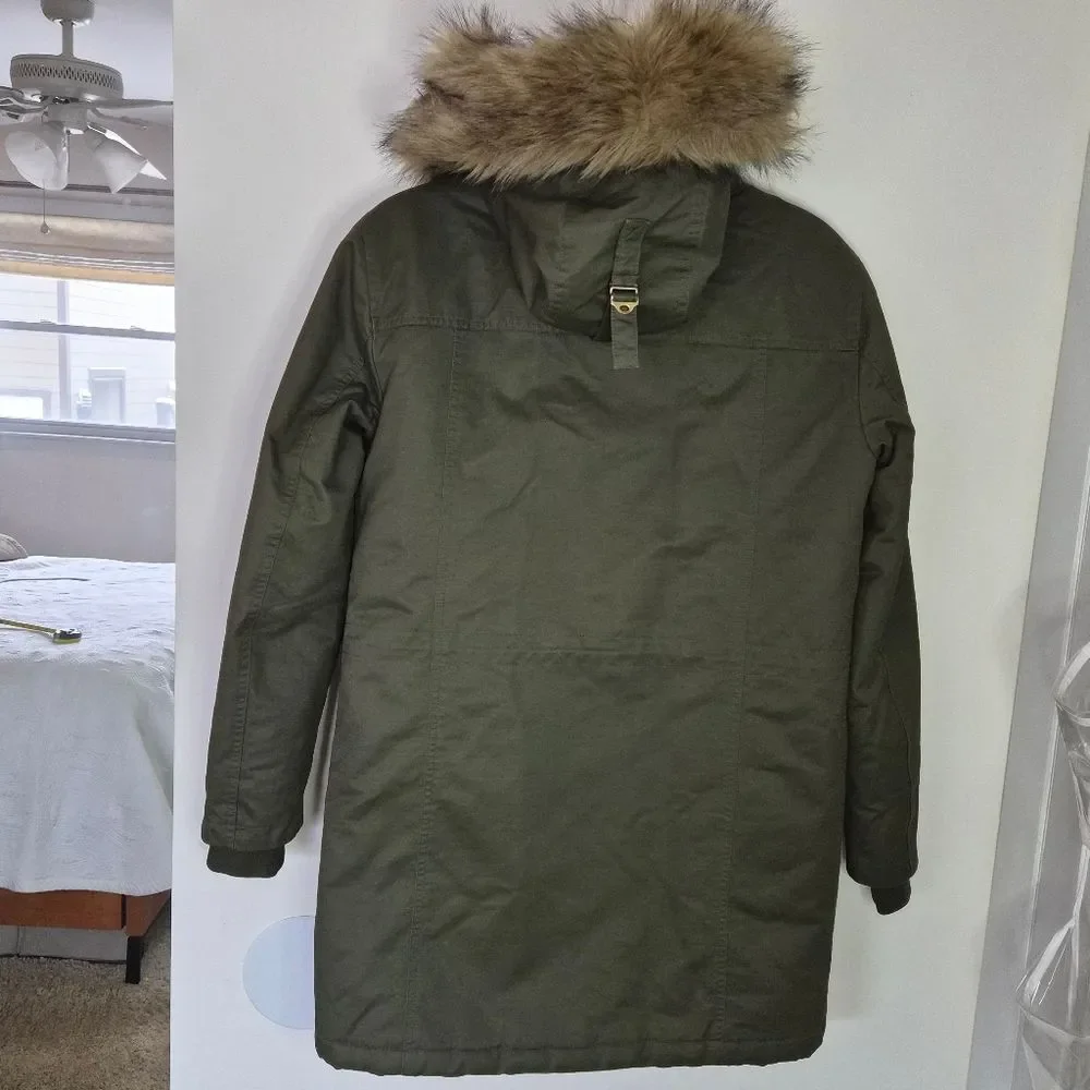 J. Crew very good